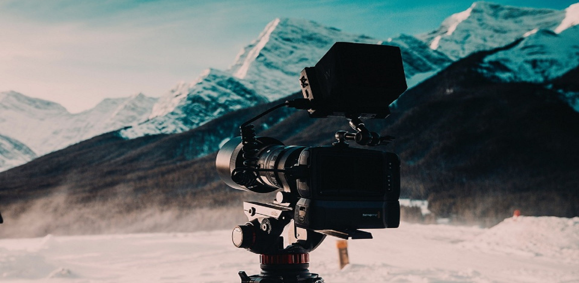 USE YOUR CAMERA AS A WEBCAM W/ ZOOM